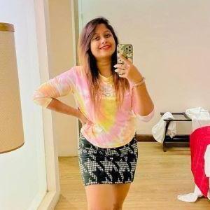 Julite Escort