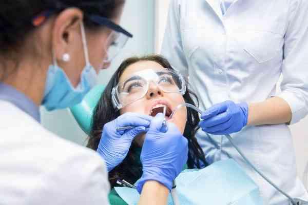 emergency dentist in Belfast