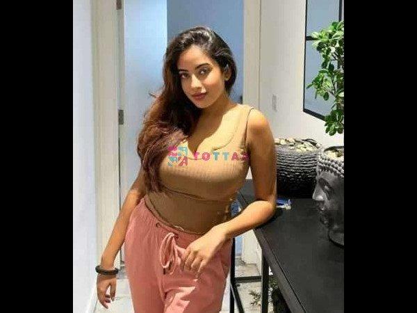 Chandigarh call girls | Tottaa