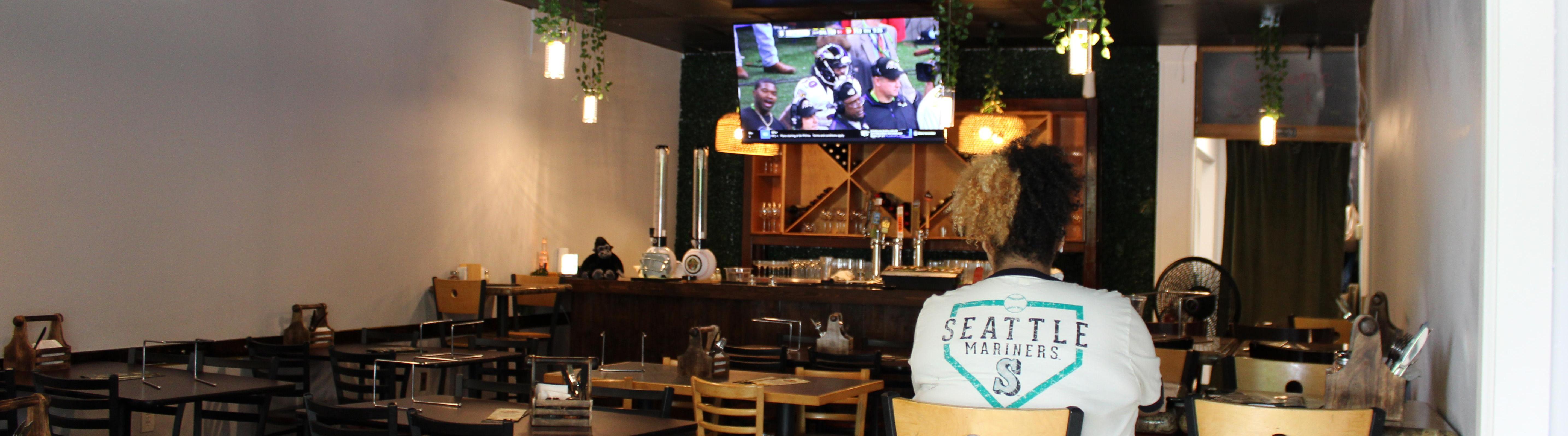 Smoking Monkey Pizza